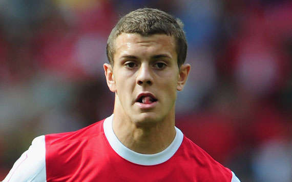 曼城vs布莱顿：阿莱恩、胡桑诺夫首发，阿克、哈兰德出战